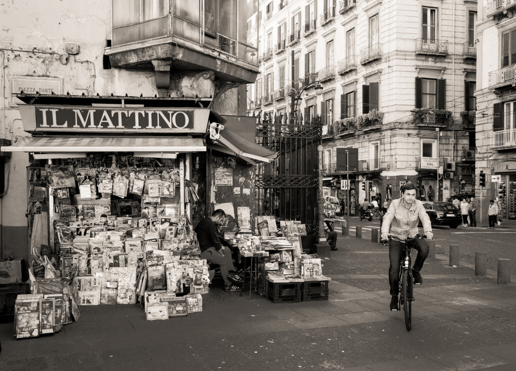 Piazza Dante, Naples, Italy - photo by Kerrin Nishimura